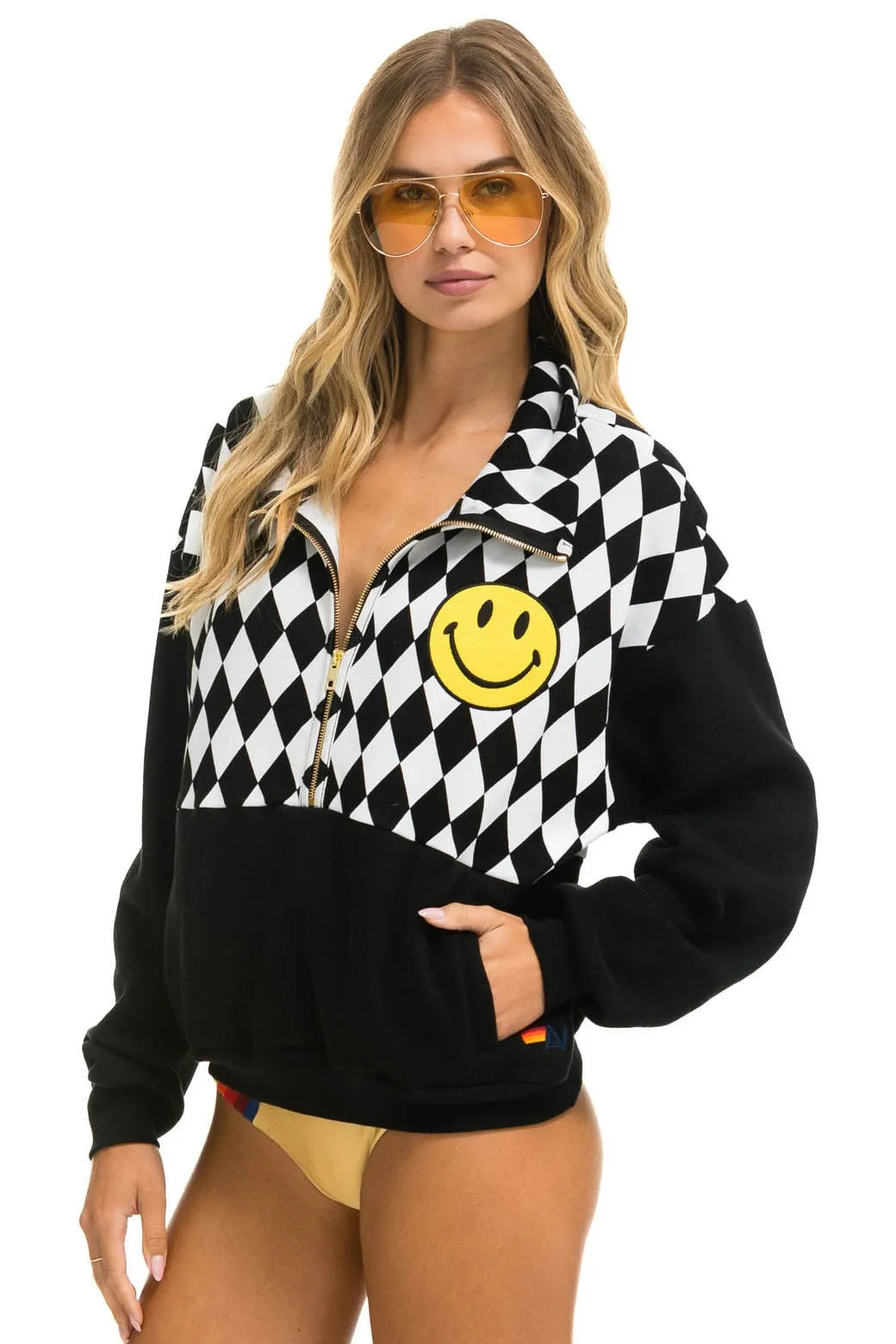 DIAMOND SMILEY 2 EMBROIDERY FLEECE HALF ZIP SWEATSHIRT - BLACK // WHITE