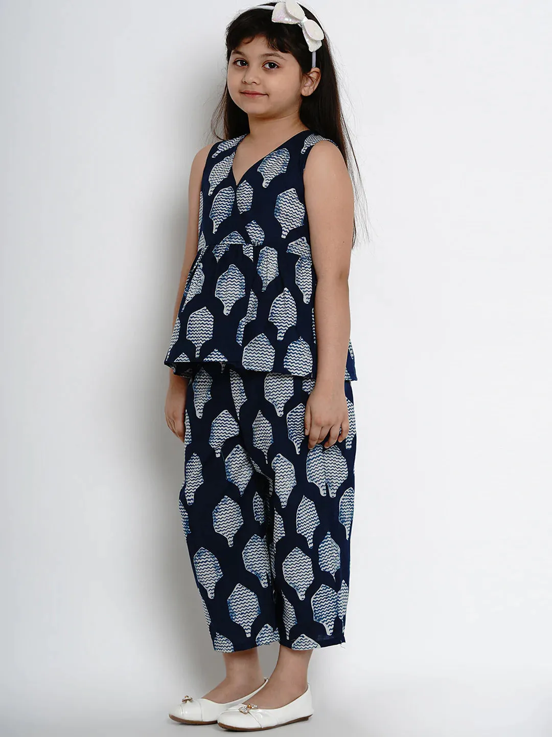 Girls Navy Blue Printed Kurta With Dhoti Pants