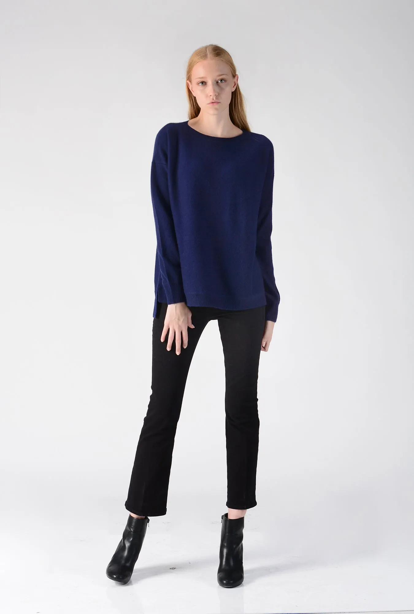 Loose Fit Sweater_Navy